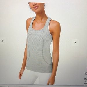 Lululemon tank